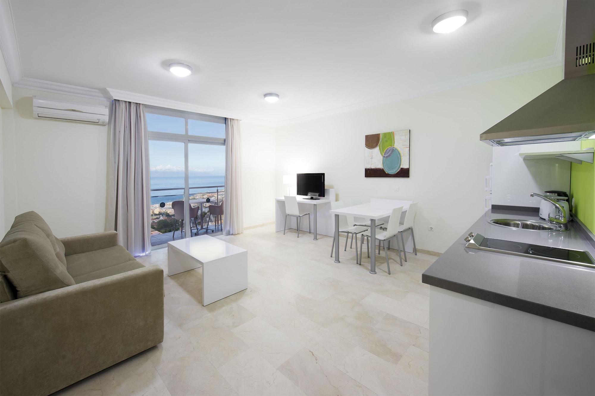 เคเอ็น อพาร์ตโฮเต็ล ปาโนรามิกา Aparthotel Costa Adeje  ภายนอก รูปภาพ